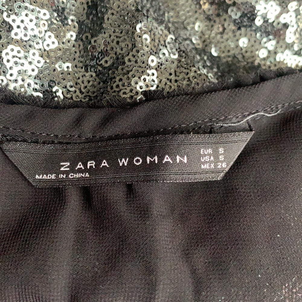 Dress - Picture 3 of 3